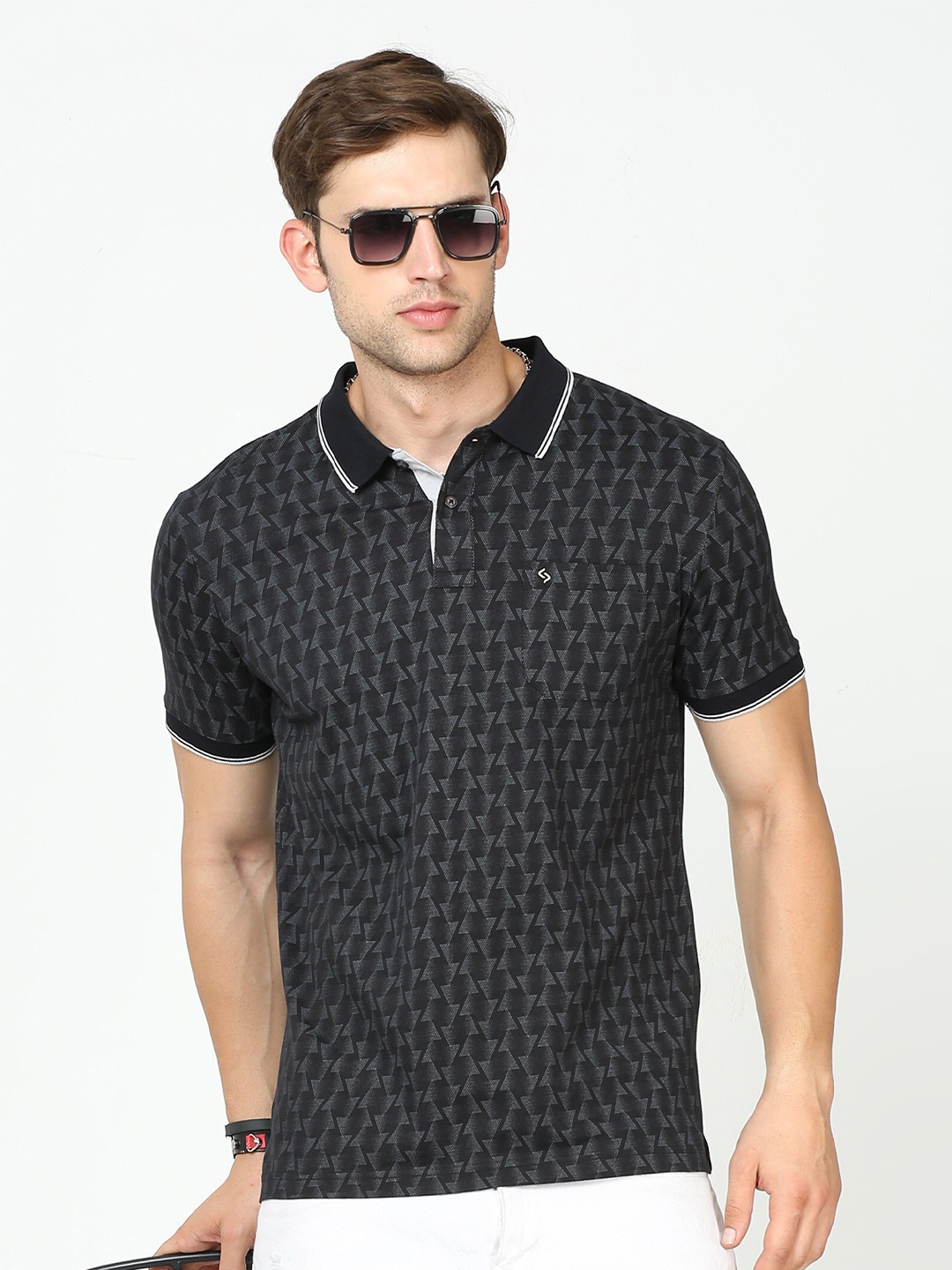 

Classic Polo Abstract Printed Polo Collar Slim Fit Cotton T-shirt, Black