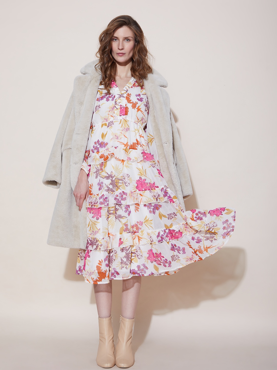 

Vero Moda Floral Printed V-Neck Puff Sleeves Tiered A-Line Midi Dress, Cream