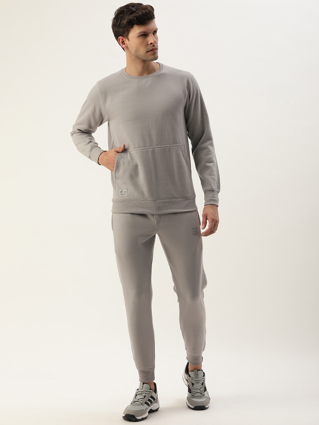 

Sports52 wear Men Training Tracksuit, Grey