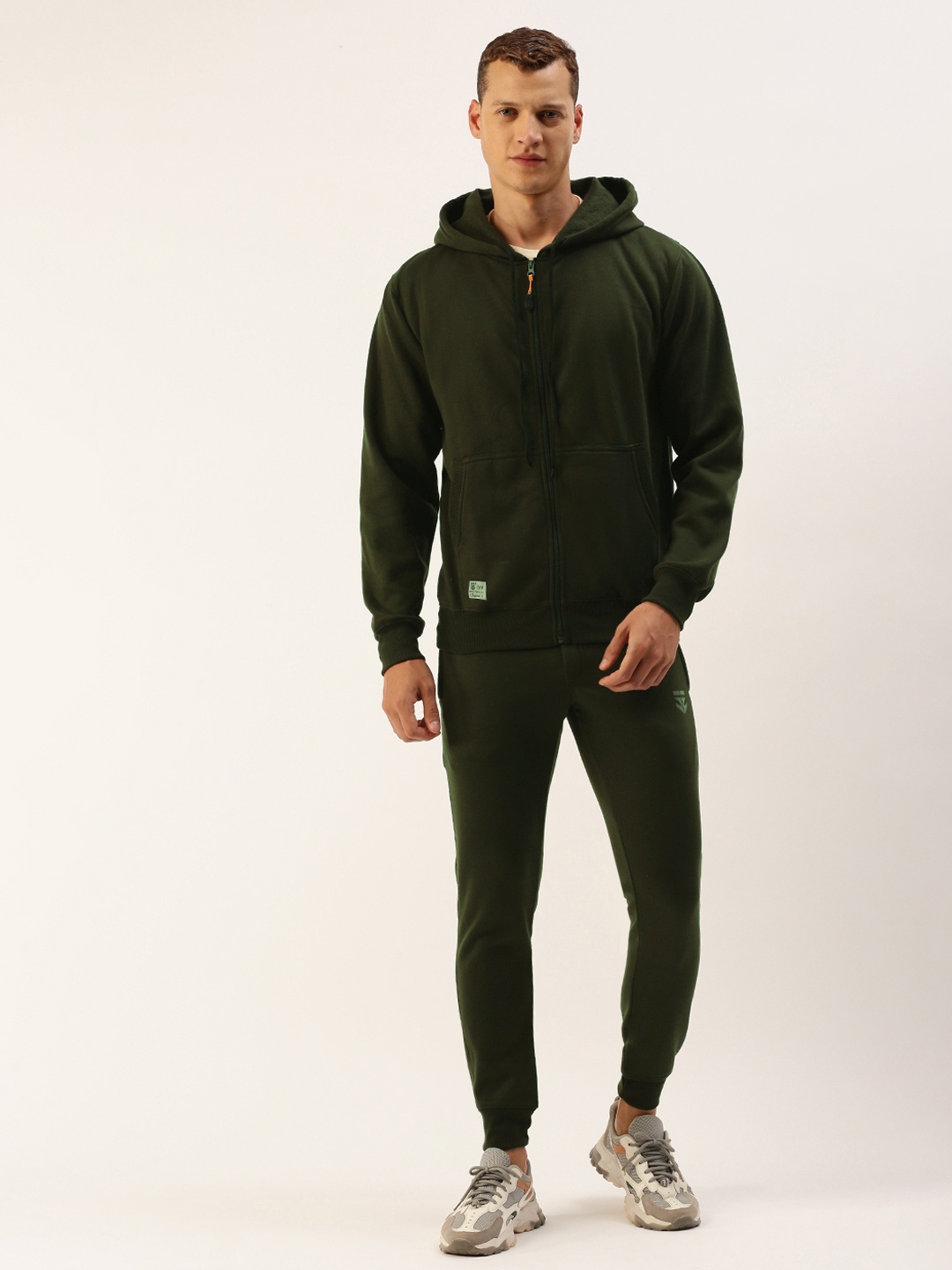 

Sports52 wear Men Training Tracksuit, Olive