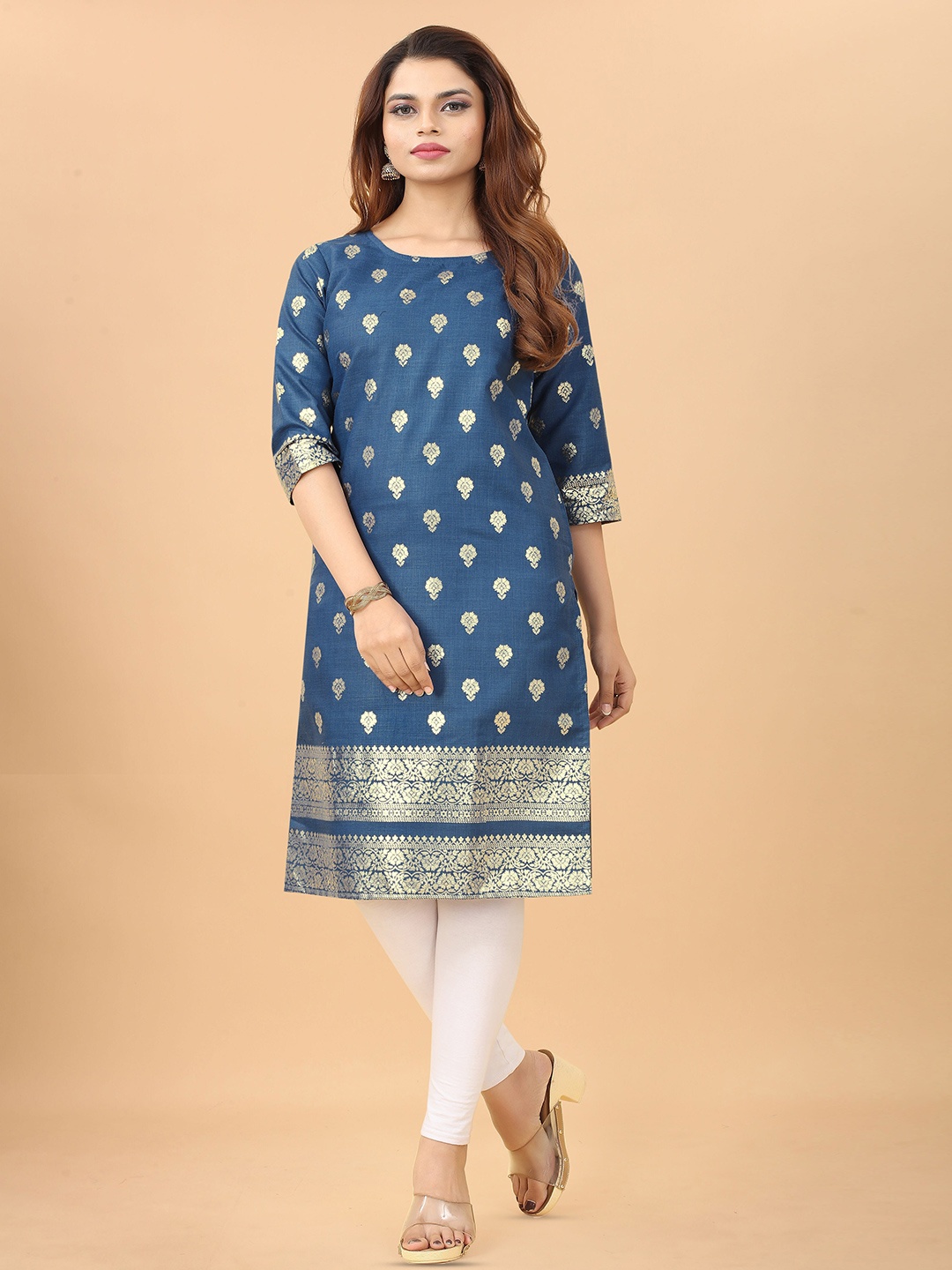 

Kiwie Ethnic Motifs Foil Printed Straight Kurta, Blue
