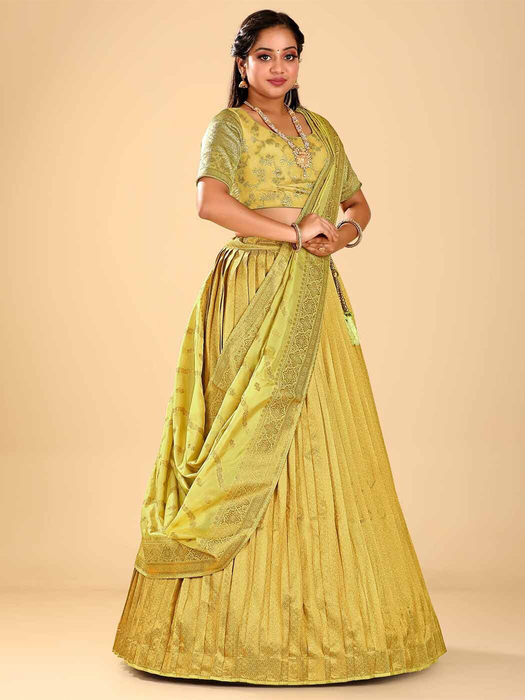 

HALFSAREE STUDIO Semi-Stitched Lehenga & Unstitched Blouse With Dupatta, Lime green