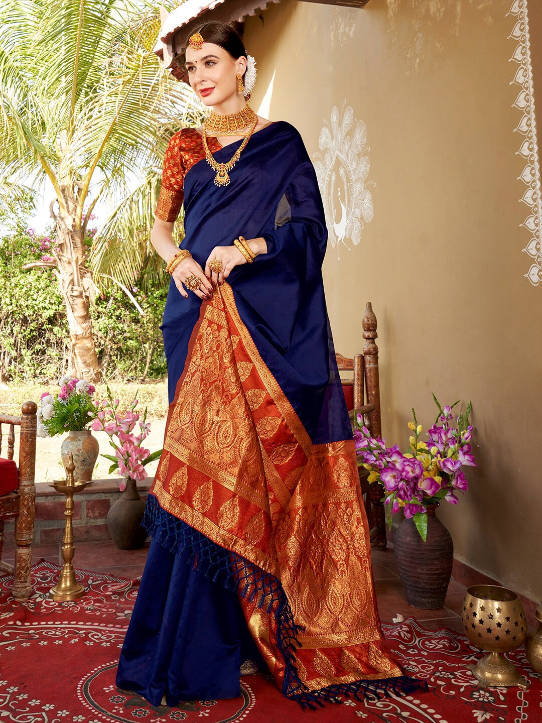 

Anouk Rustic Blue & Red Solid Zari Chanderi Saree