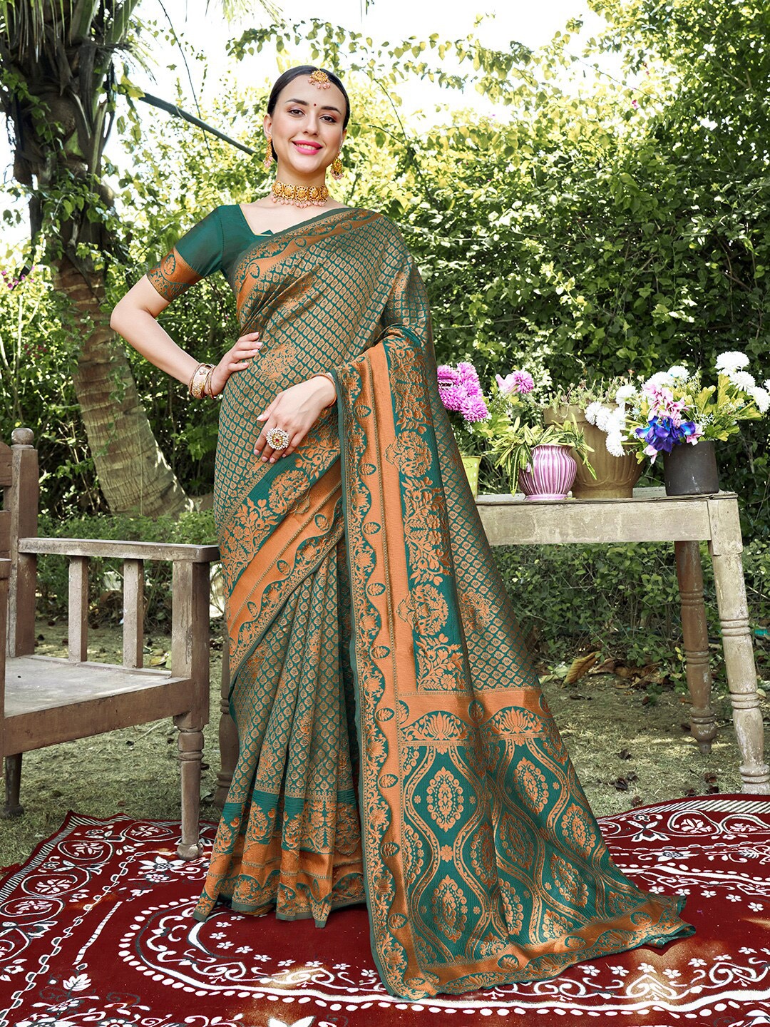 

Anouk Green & Gold-Toned Woven Design Zari Detailed Art Silk Kanjeevaram Saree