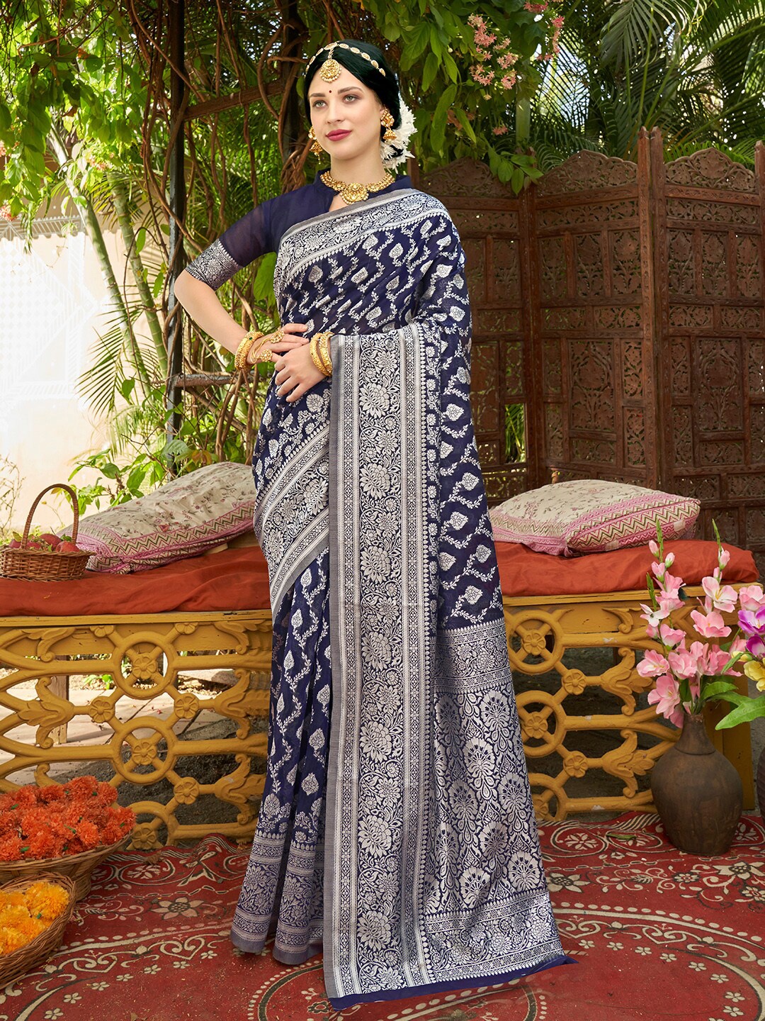 

Anouk Rustic Woven Design Zari Kanjeevaram Saree, Blue