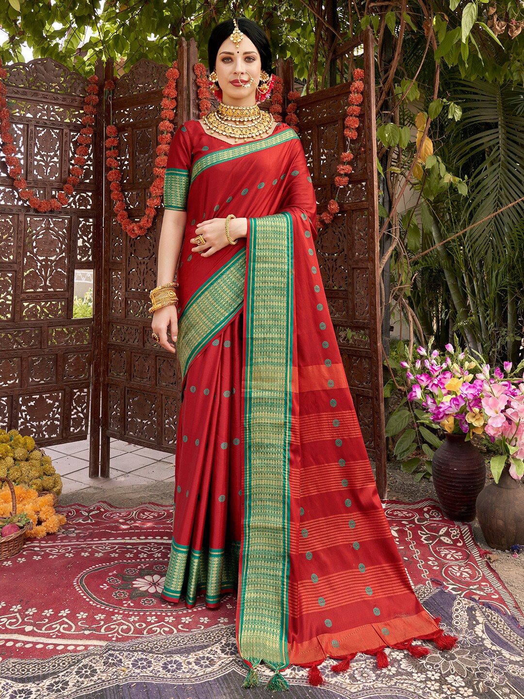 

Anouk Red & Green Geometric Printed Zari Art Silk Banarasi Saree