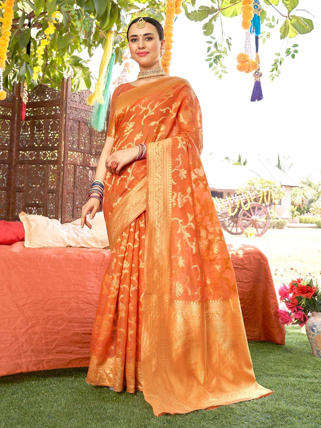 

Anouk Rustic Woven Design Zari Chanderi Saree, Orange