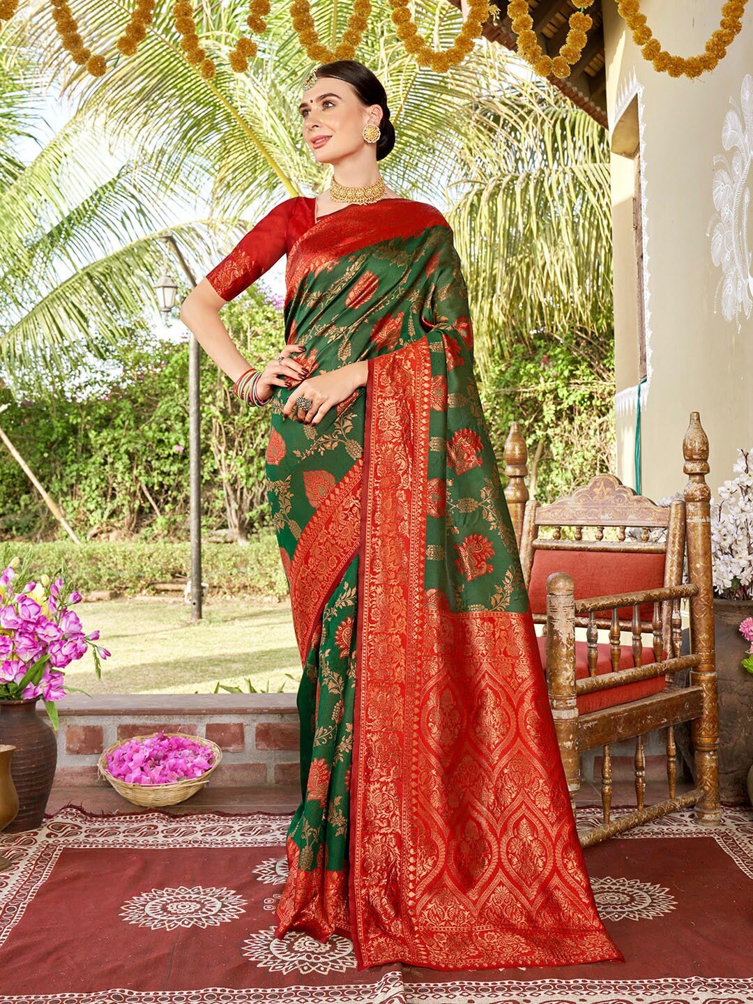 

Anouk Ethnic Motifs Woven Design Zari Detail Kanjeevaram Saree, Green