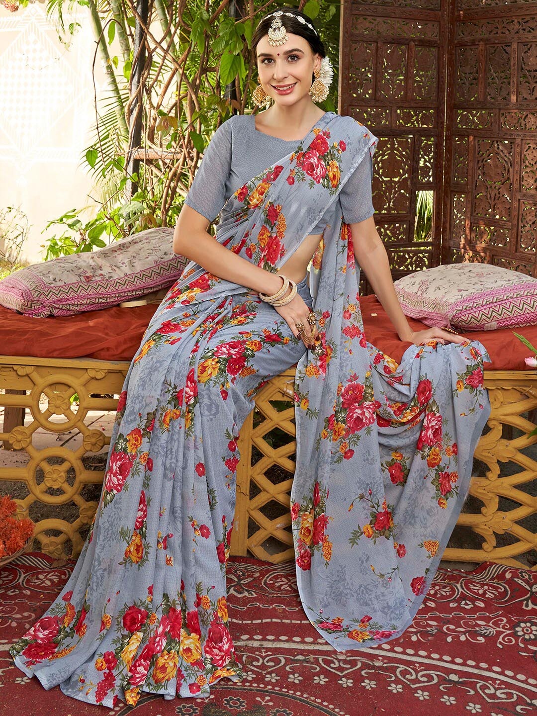 

Anouk Rustic Floral Printed Saree, Grey