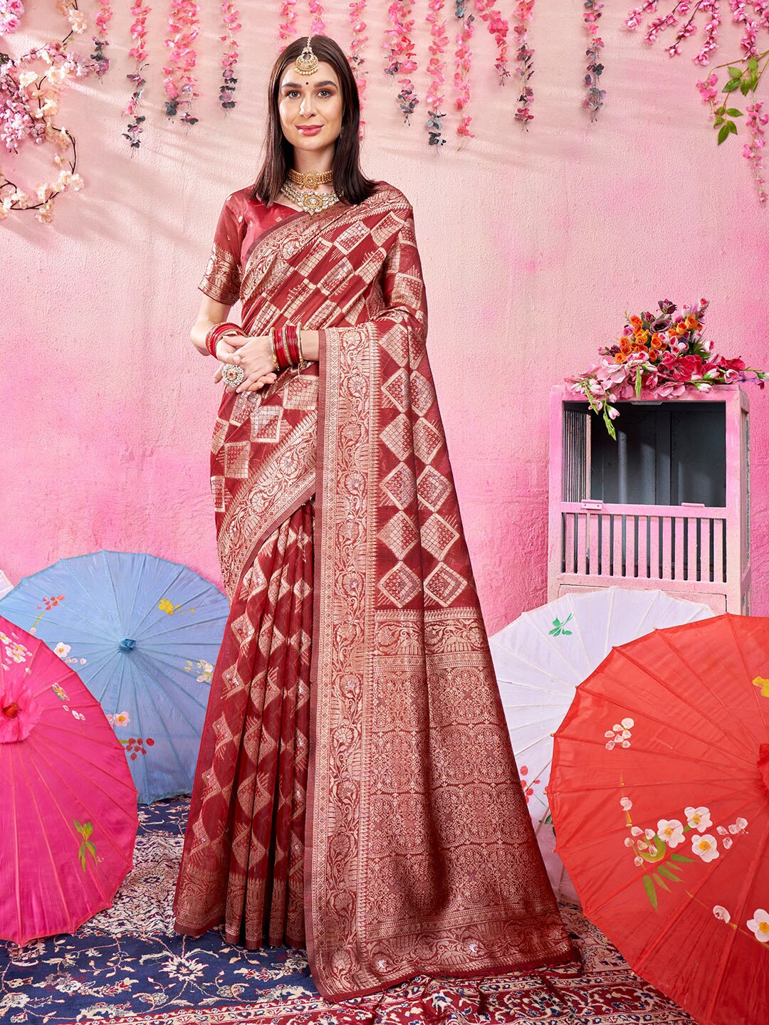 

Anouk Ethnic Motifs Woven Design Zari Chanderi Saree, Red