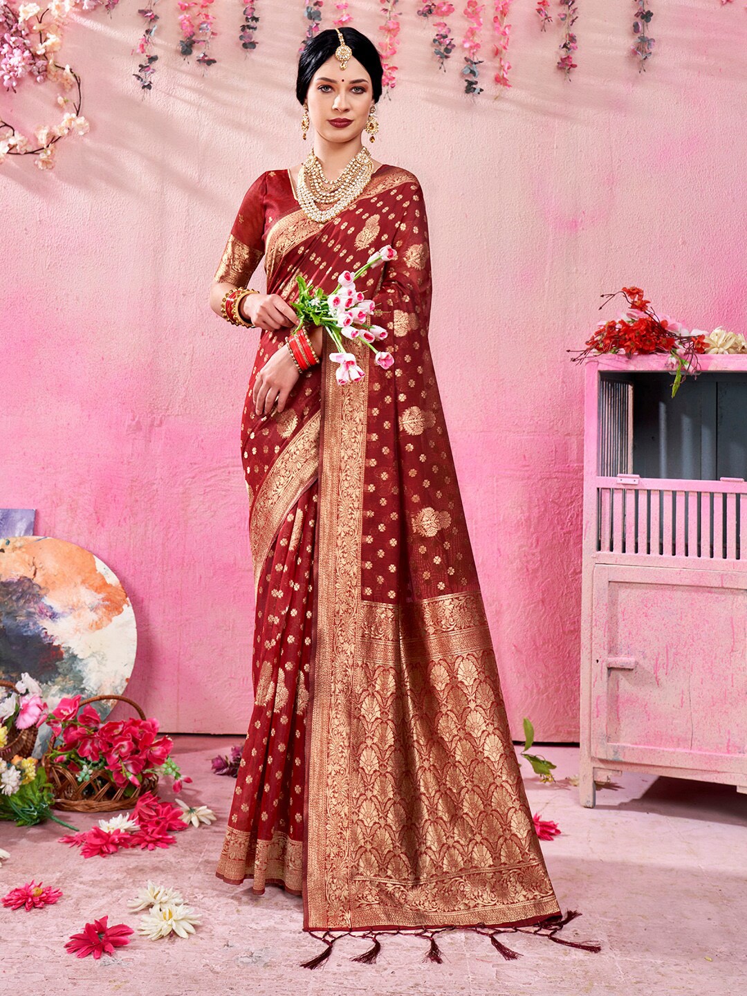 

Anouk Maroon & Gold-Toned Woven Design Zari Chanderi Saree