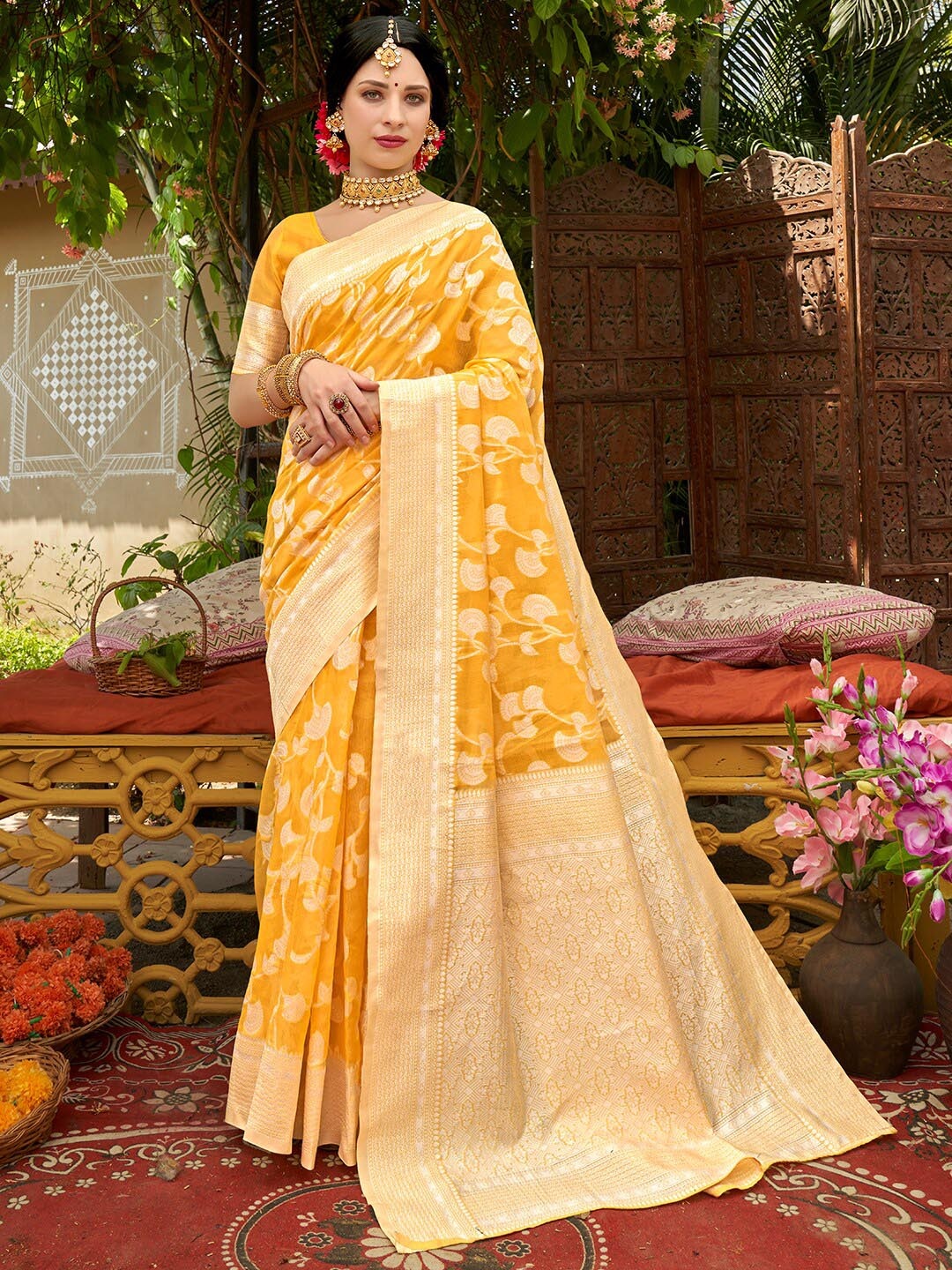 

Anouk Yellow & Gold-Toned Ethnic Motifs Woven Design Zari Banarasi Saree