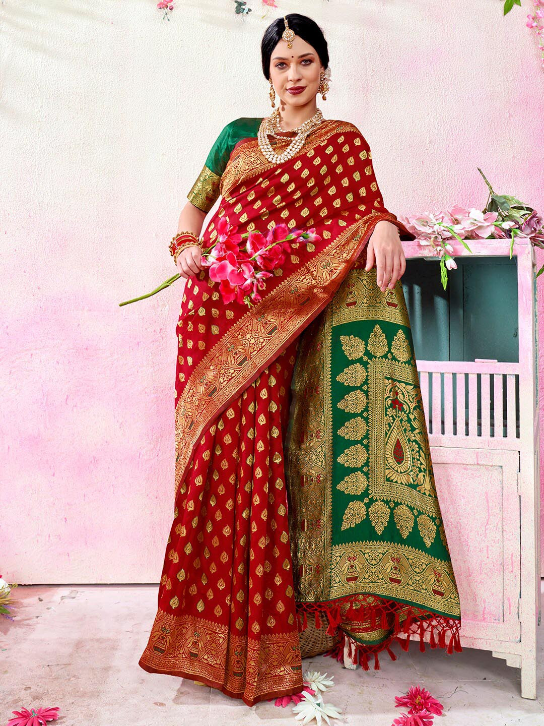

Anouk Red & Green Floral Woven Design Zari Art Silk Kanjeevaram Saree