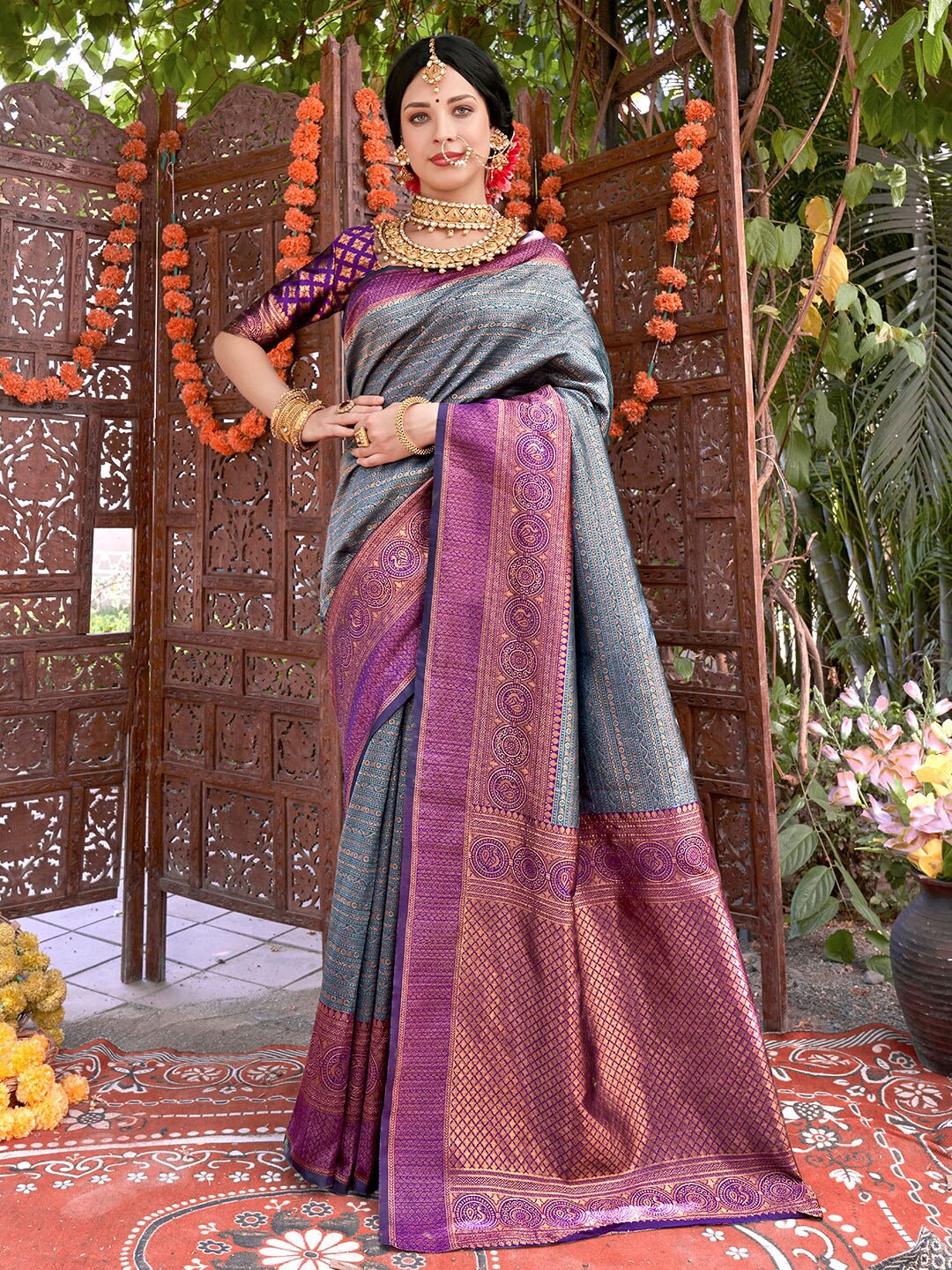 

Anouk Woven Design Zari Art Silk Kanjeevaram Saree, Grey