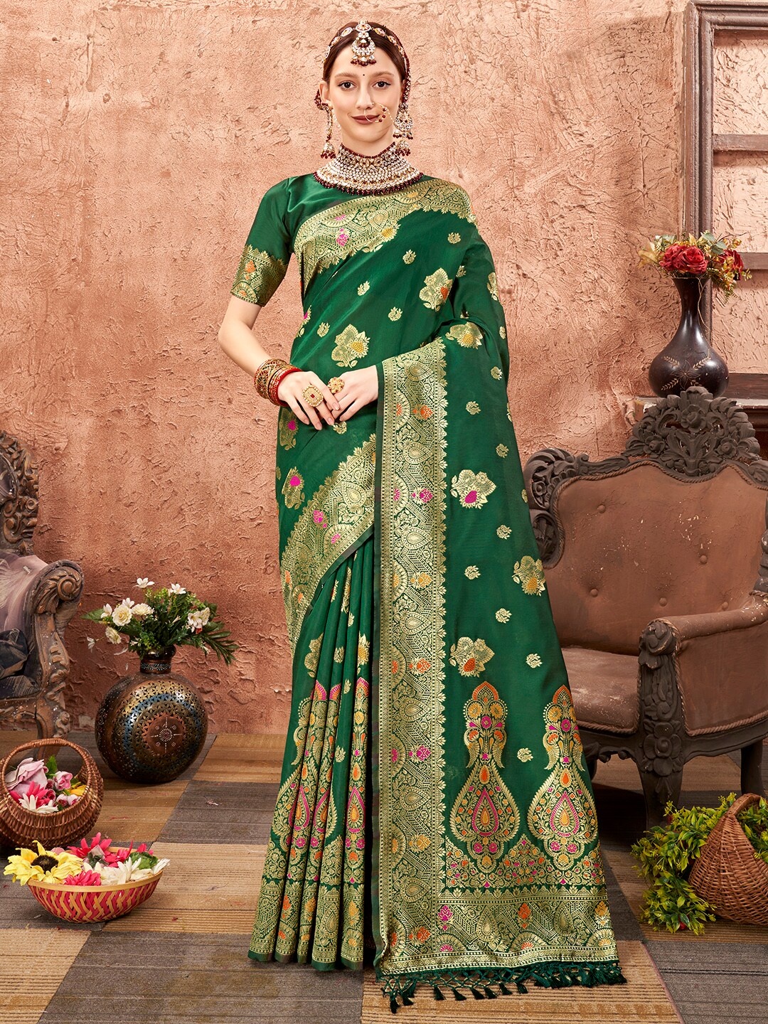 

Anouk Green & Pink Floral Woven Design Zari Kanjeevaram Saree