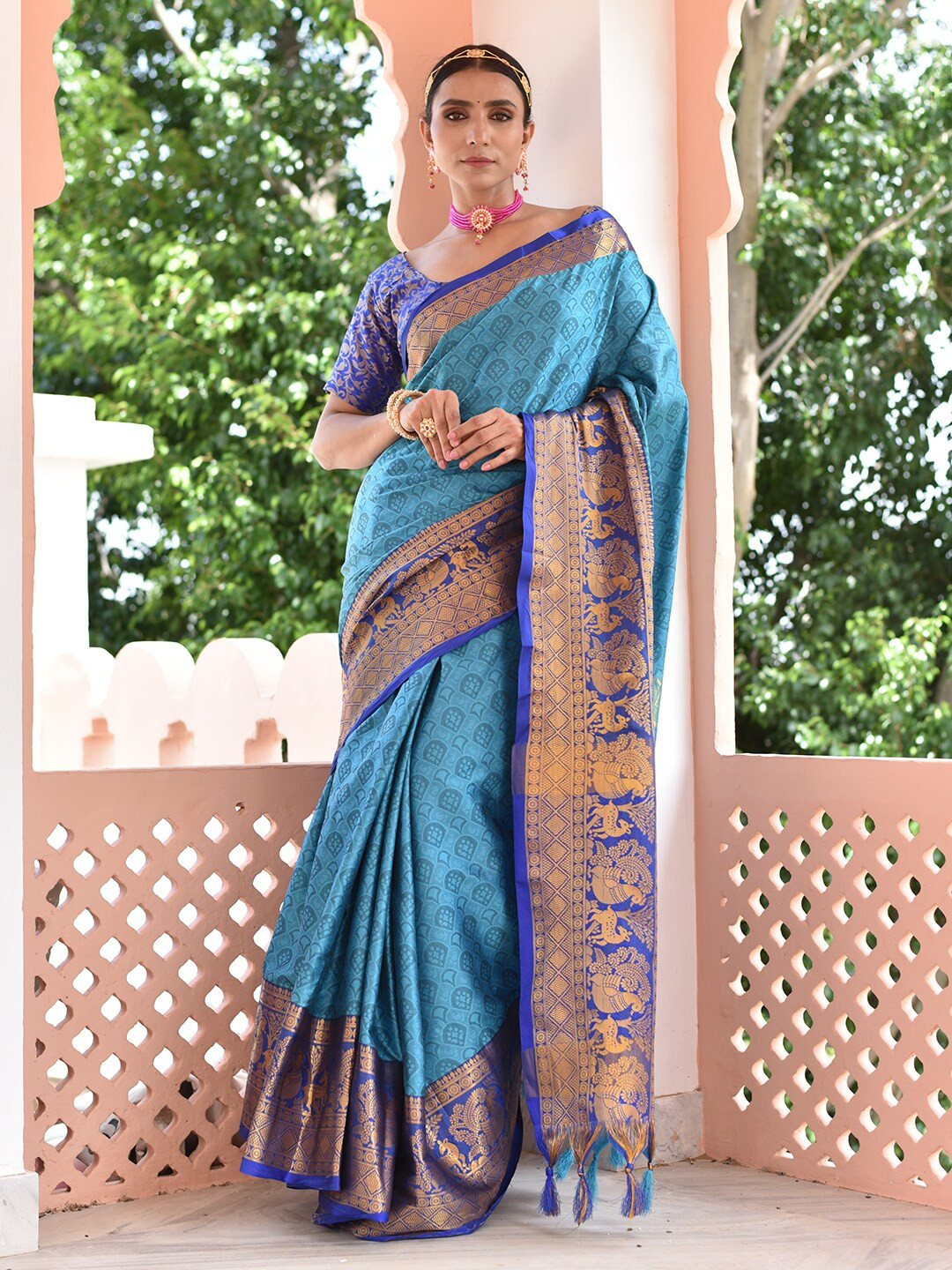 

Anouk Navy Blue & Blue Ethnic Motifs Woven Design Zari Kanjeevaram Saree