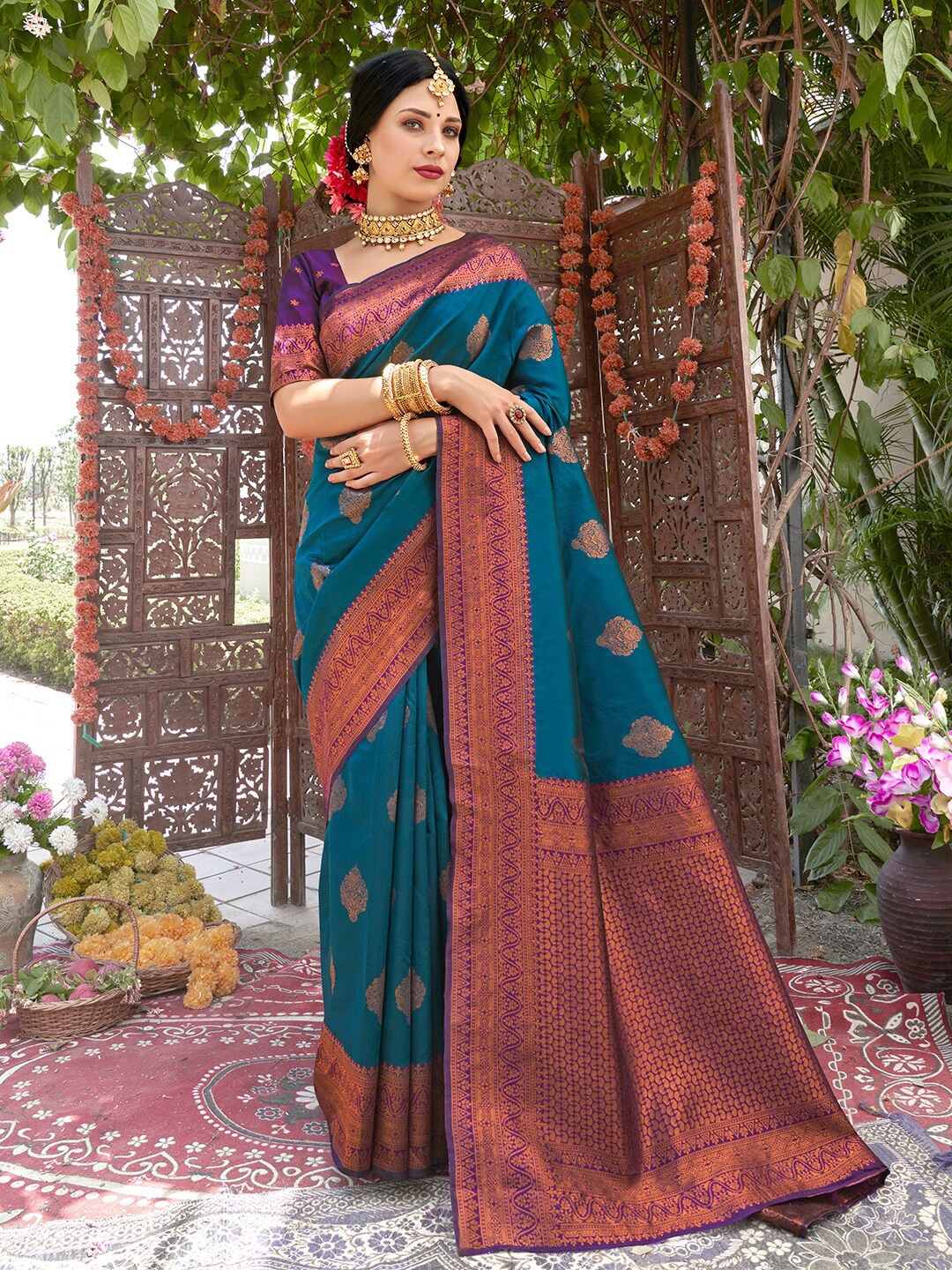 

Anouk Woven Design Zari Kanjeevaram Saree, Green