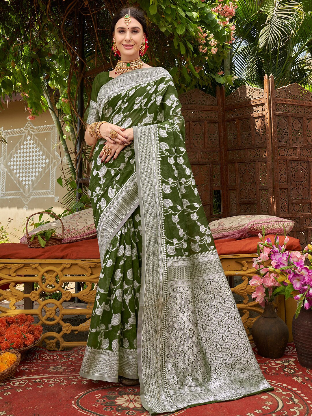 

Anouk Woven Design Zari Banarasi Saree, Green