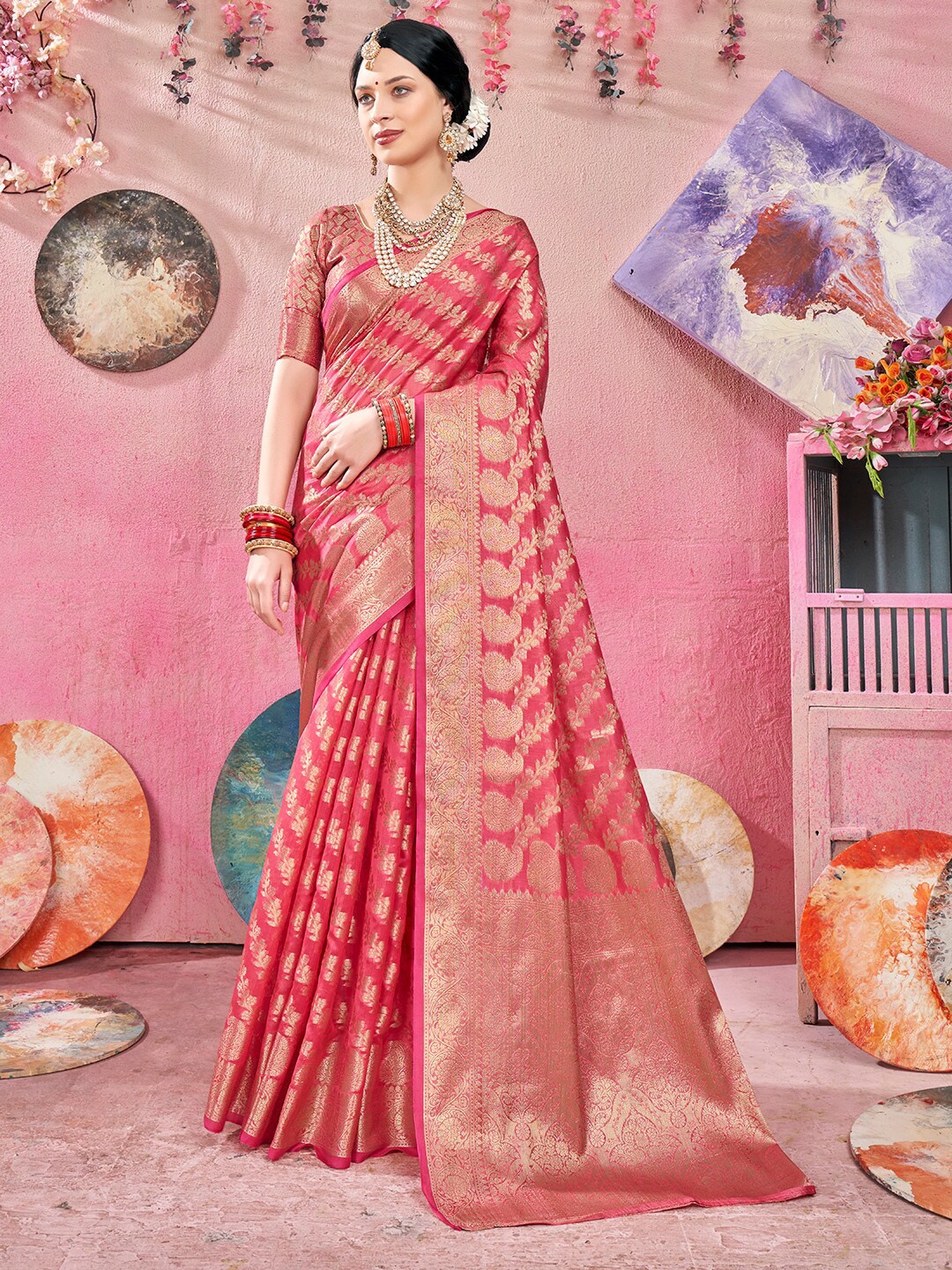 

Anouk Paisley Ethnic Motifs Woven Design Zari Saree, Pink