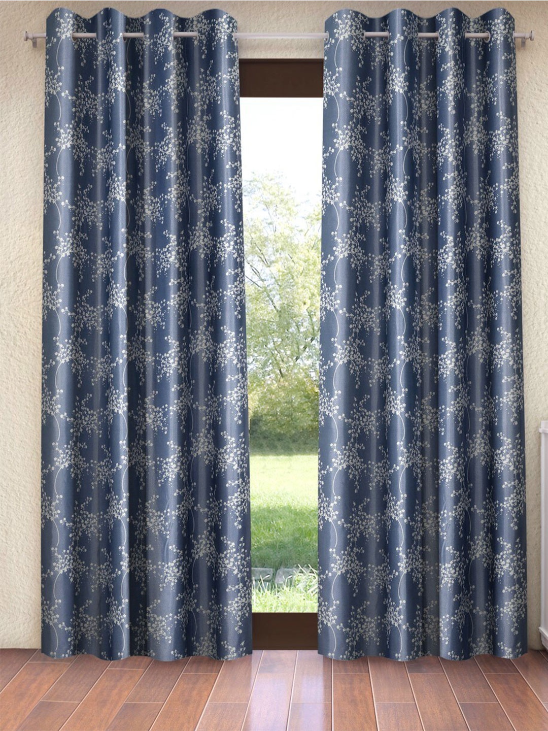

Fashion String Grey & White 2-Pieces Floral Window Curtains