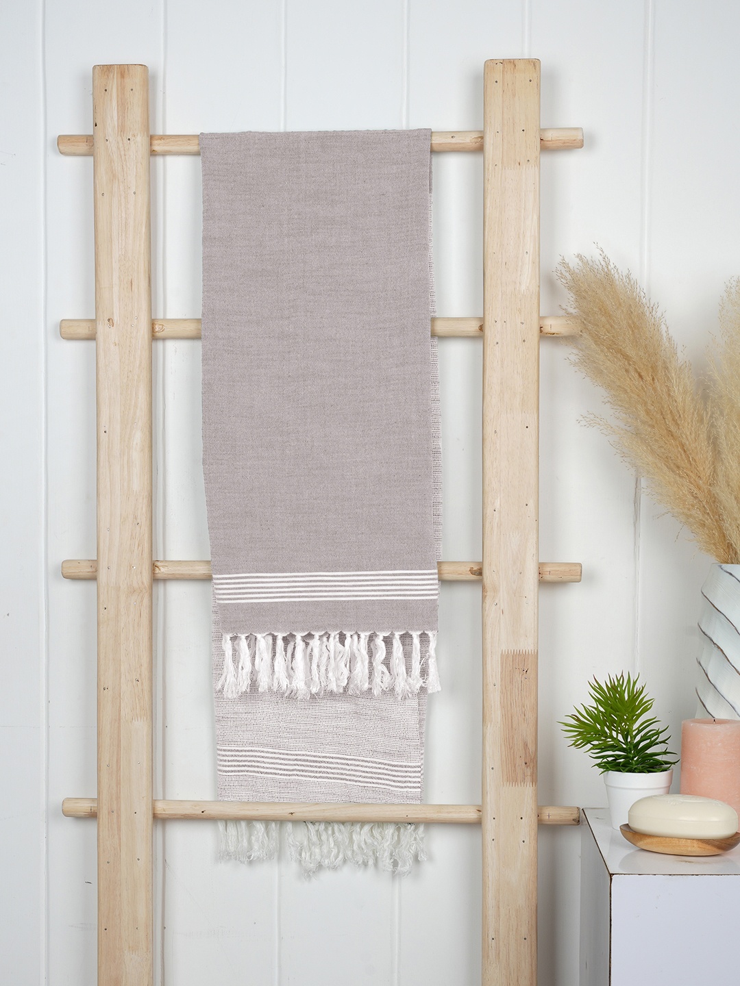 

Doctor Towels Sierra Taupe Bamboo Ultra-Light Slub Bath Towel