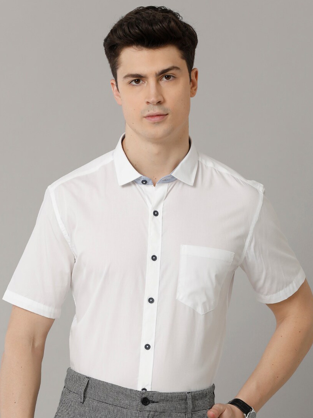 

YOVISH Comfort Spread Collar Short Sleeve Pure Cotton Casual Shirt, White