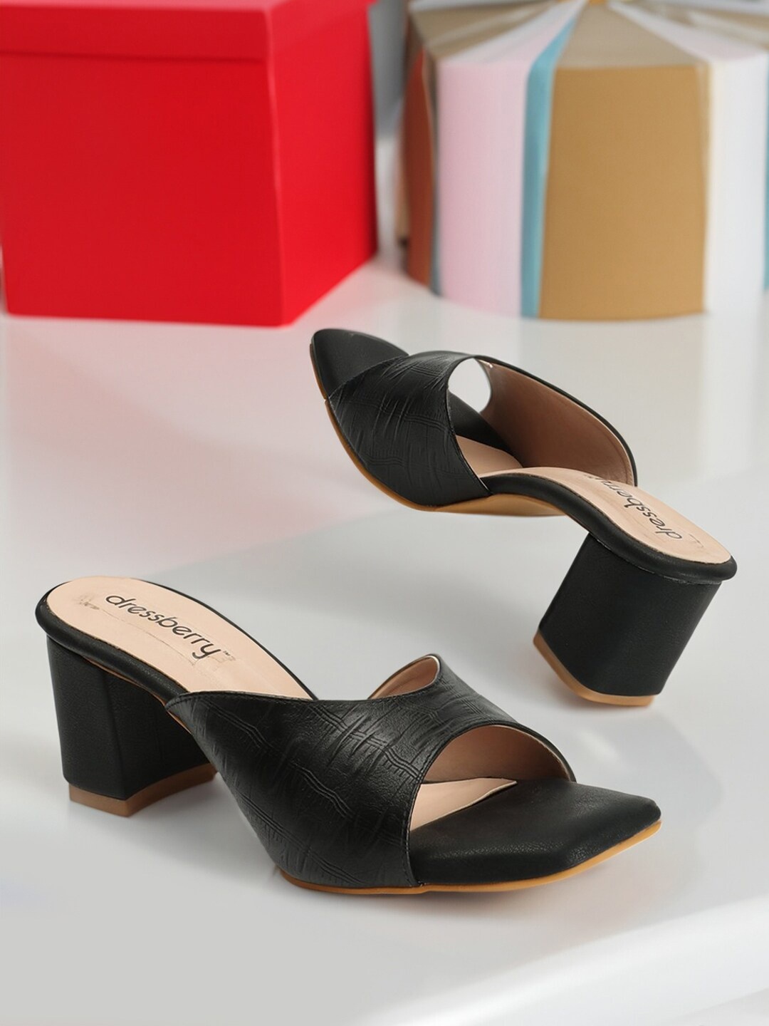 

DressBerry Black Textured Open Toe Block Heels