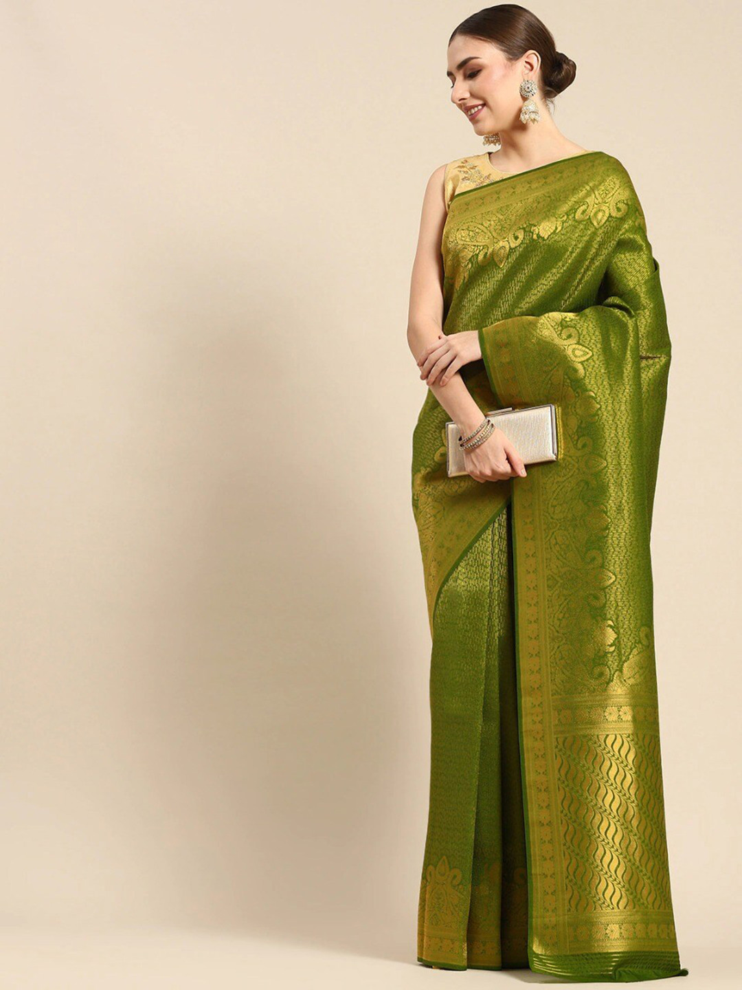 

Ishin Green & Gold-Toned Ethnic Motifs Woven Design Zari Banarasi Saree