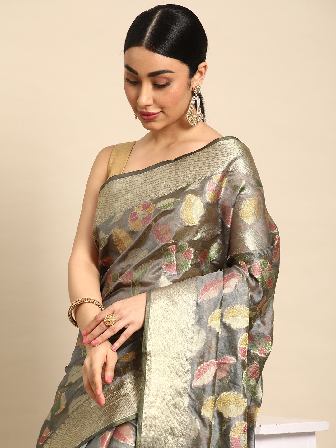 

Mitera Floral Zari Organza Kanjeevaram Saree, Grey