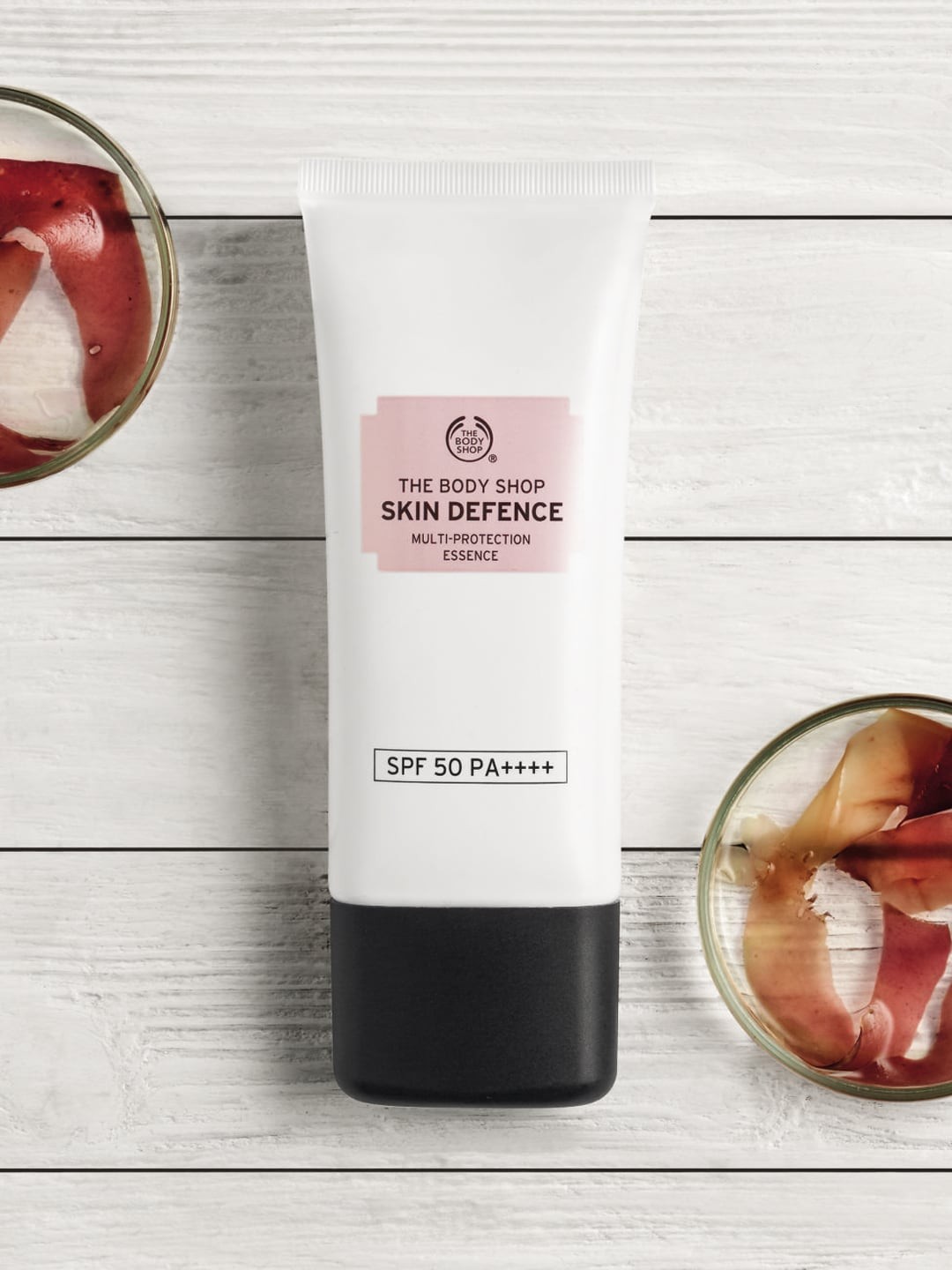 

THE BODY SHOP Skin Defence Multi-Protection Essence SPF 50PA++++ 60ml, White