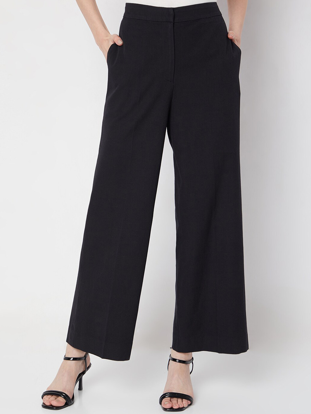 

Vero Moda Women High-Rise Cotton Linen Trousers, Black