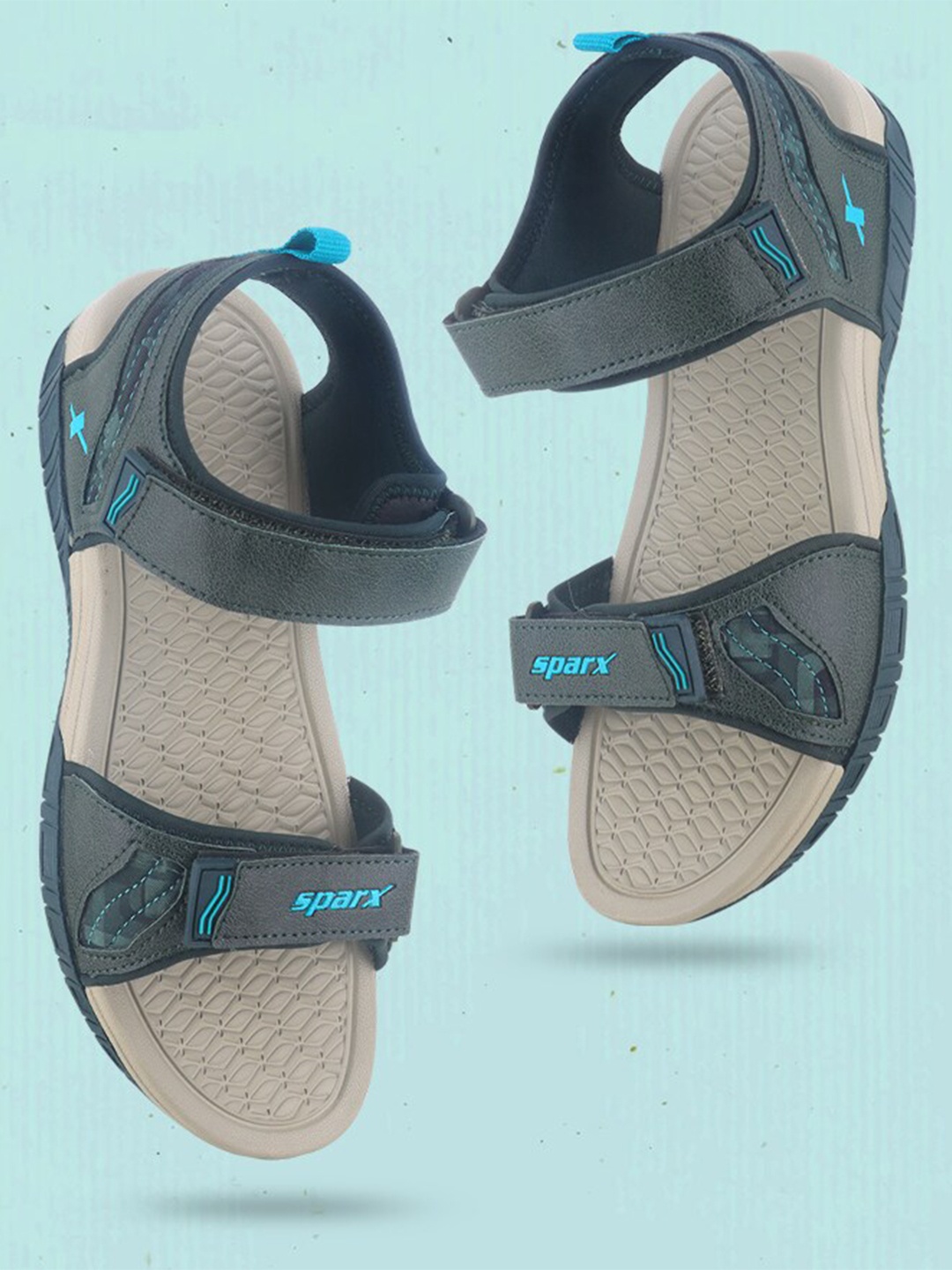 

Sparx Men Textured Lightweight Sports Sandals, Teal