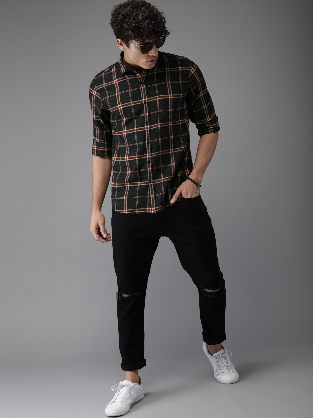 

Moda Rapido Men Black & Red Checked Casual Shirt