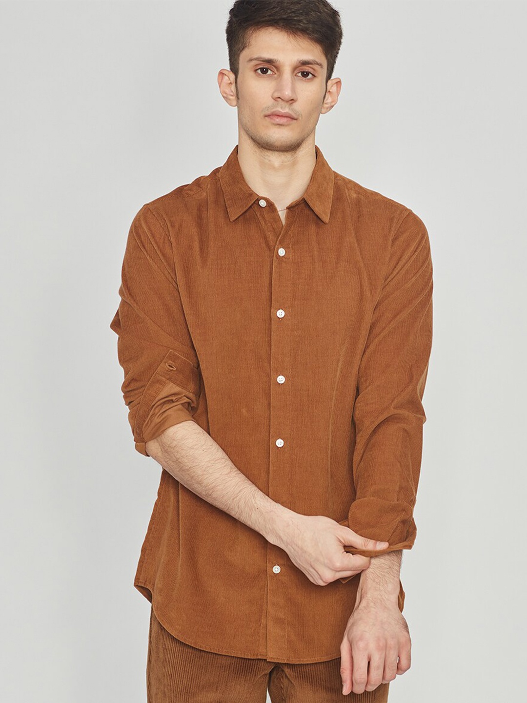 

Bhaane Spread Collar Cotton Casual Shirt, Brown