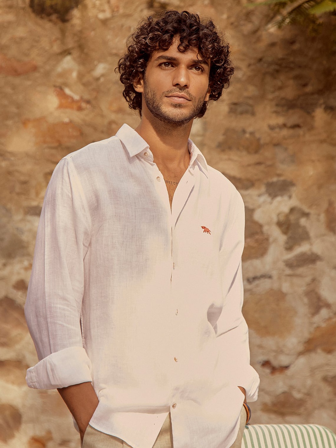 

Andamen Spread Collar Premium Slim Fit Casual Linen Shirt, White