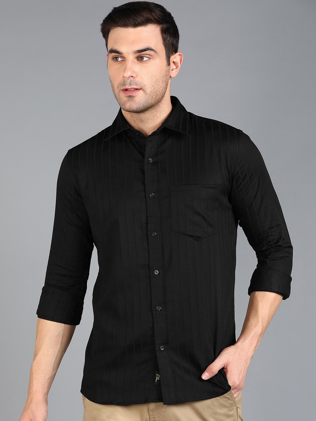 

ZNX Clothing Premium Spread Collar Slim Fit Opaque Striped Cotton Formal Shirt, Black