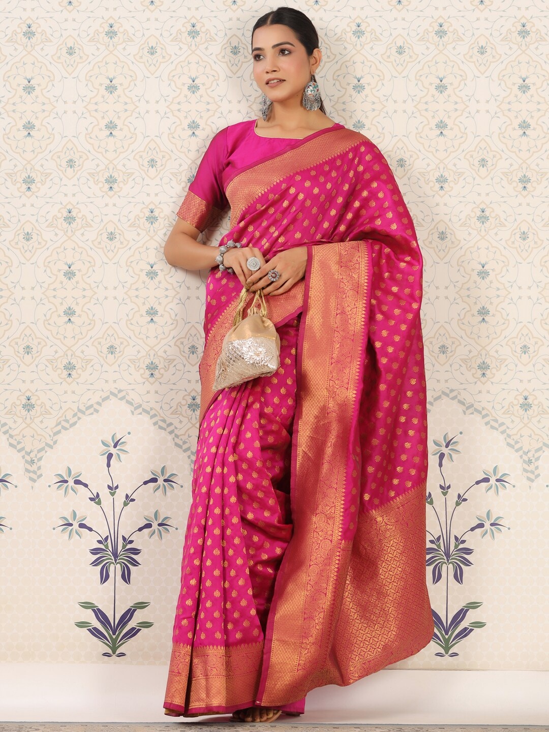 

Ode by House of Pataudi Pink & Gold-Toned Ethnic Motifs Woven Design Zari Banarasi Saree