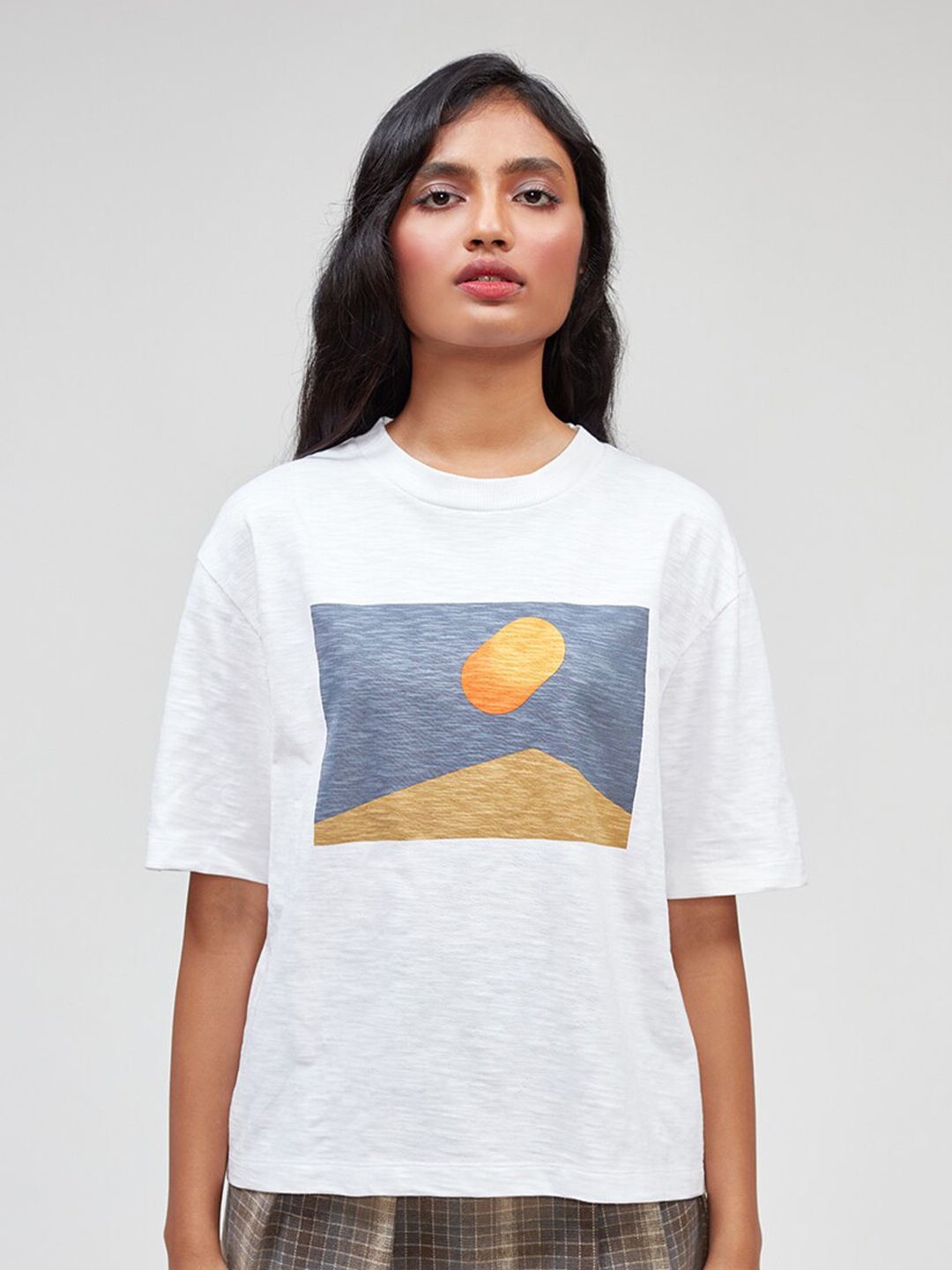 

Bhaane Graphic Printed Drop-Shoulder Pure Cotton Oversized T-shirt, White