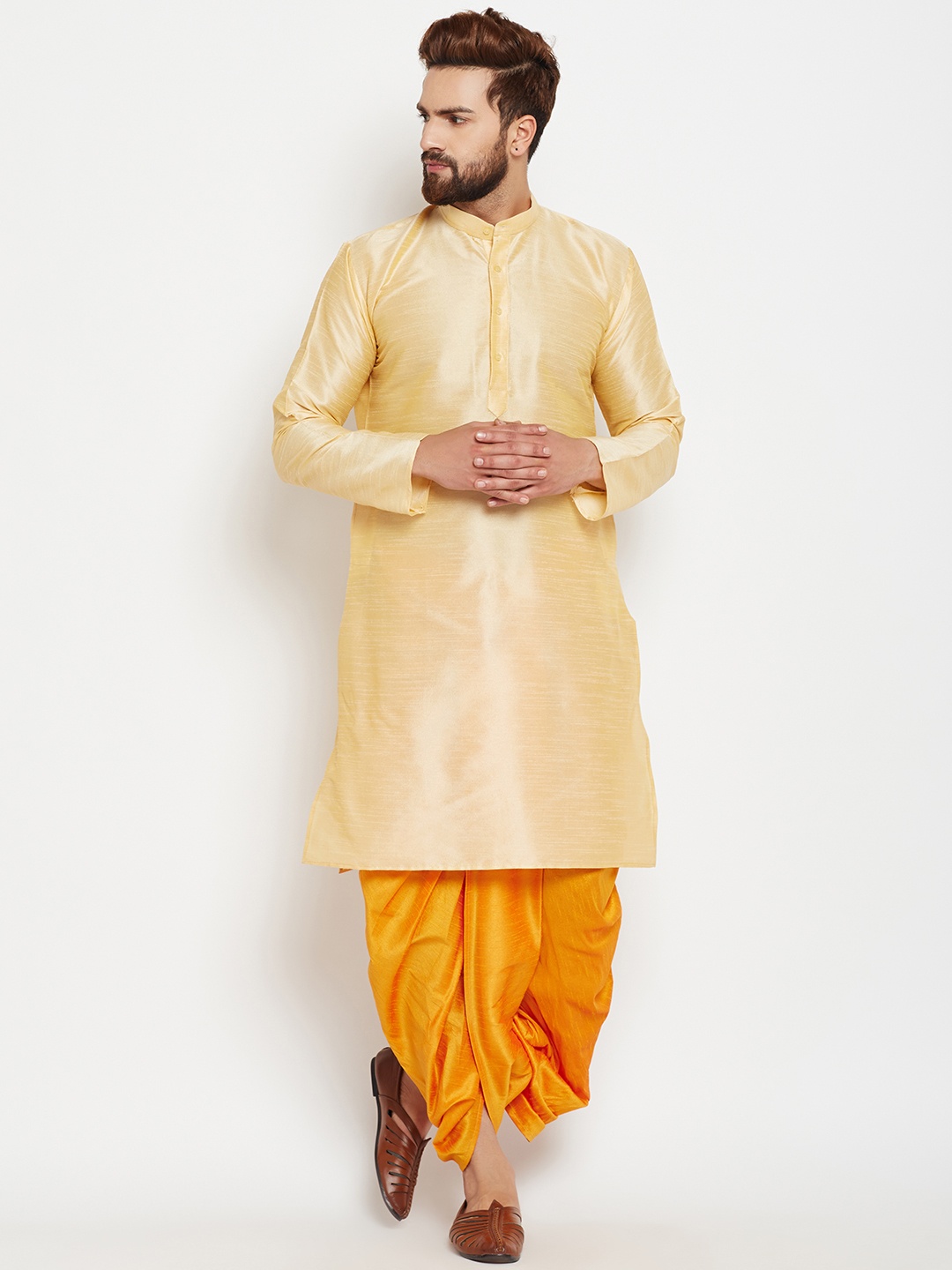 

SOJANYA Men Gold-Toned & Mustard Solid Kurta with Dhoti Pants