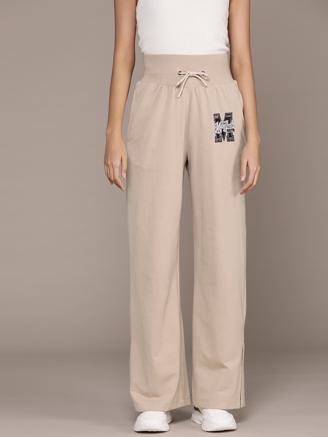 

The Roadster Lifestyle Co. RE/LAX Women Baggy Slits Track Pants, Beige