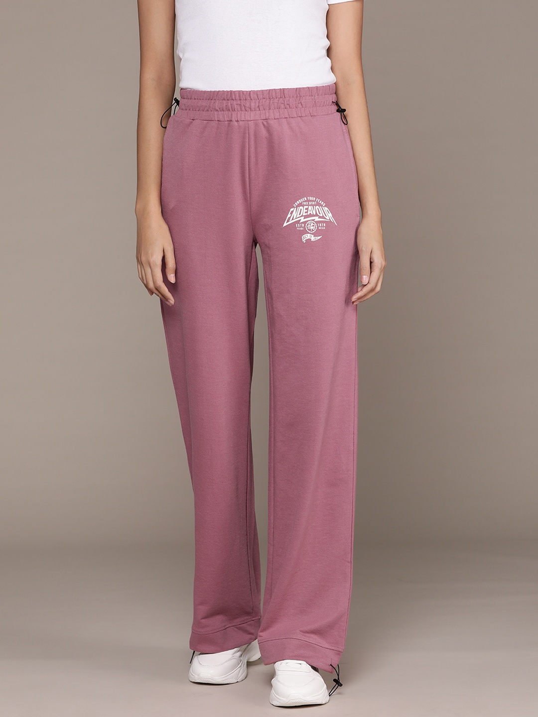 

The Roadster Lifestyle Co. RE/LAX Women Baggy Track Pants, Rose