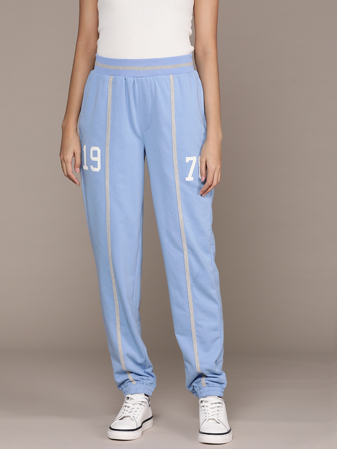 

The Roadster Lifestyle Co. RE/LAX Women Two-Tone Joggers, Blue