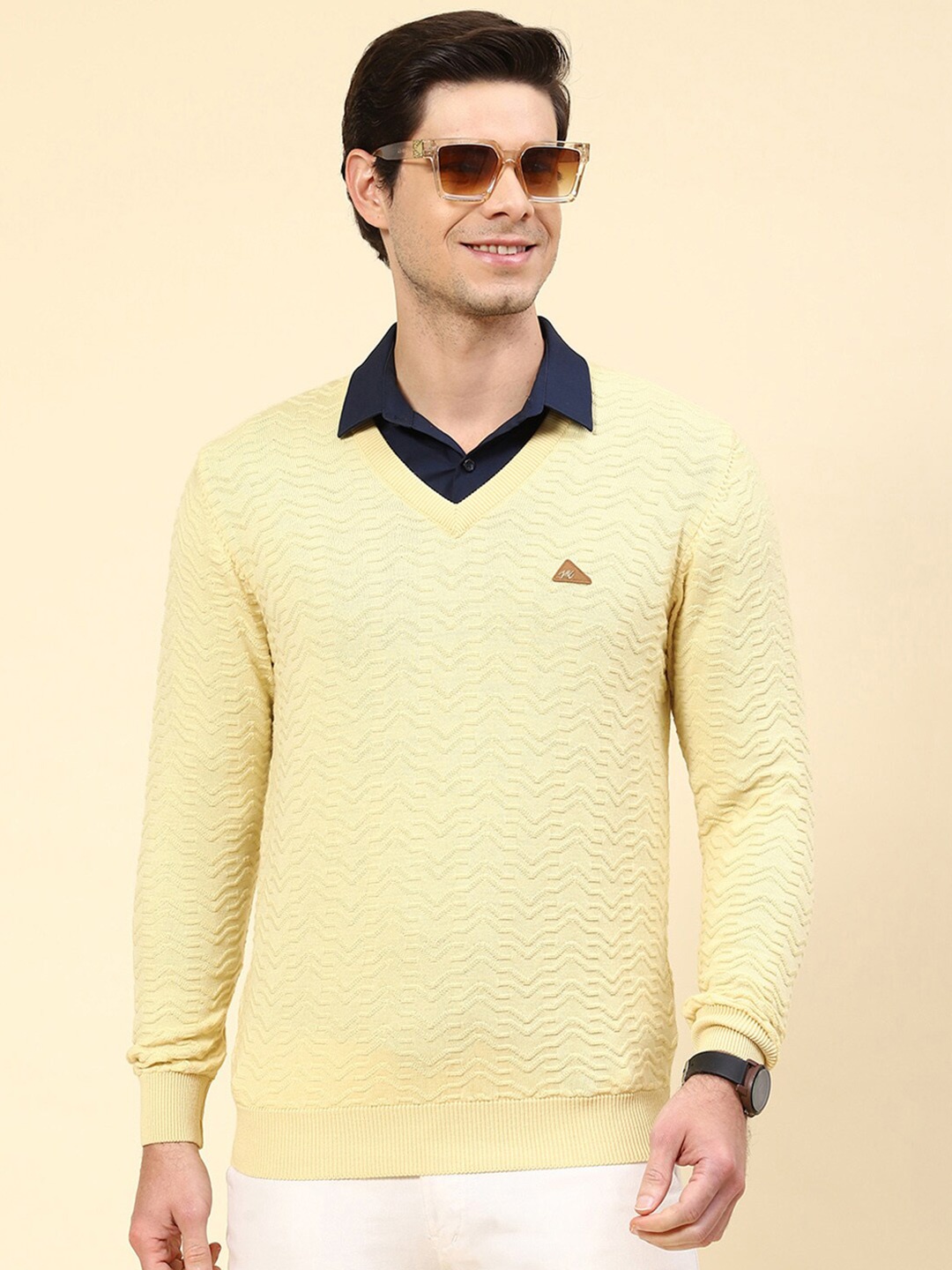 

Monte Carlo Cable Knit V-Neck Wool Pullover Sweater, Yellow