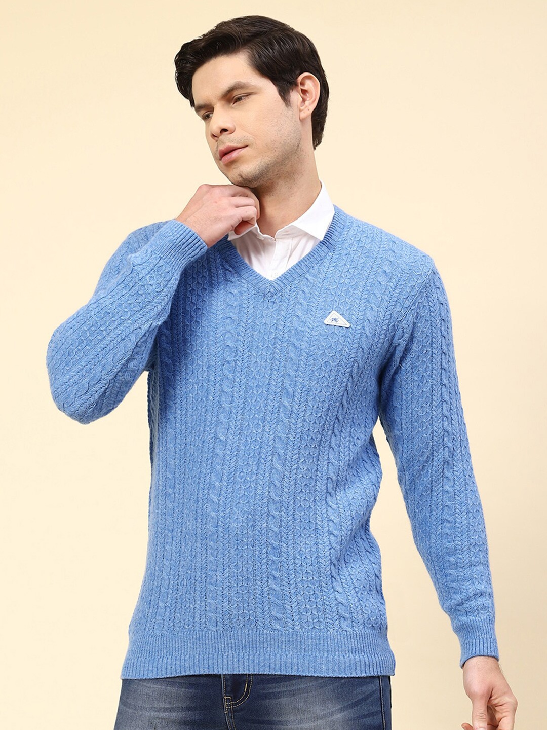 

Monte Carlo Cable Knit V-Neck Wool Pullover Sweater, Blue