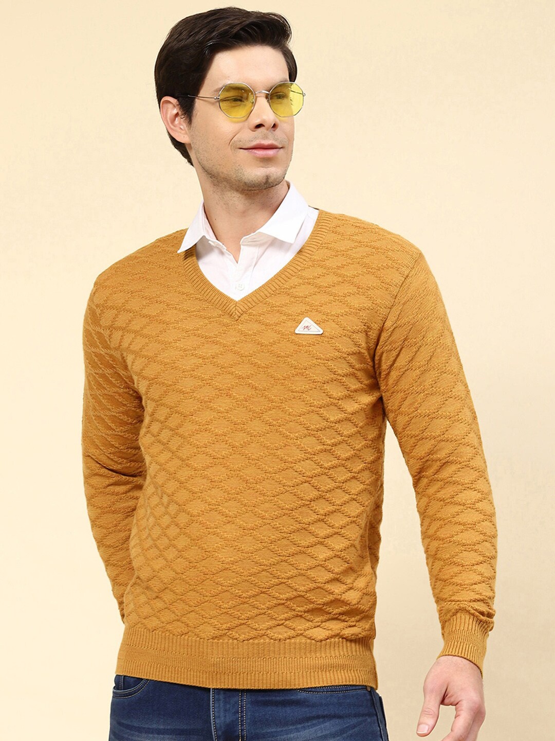 

Monte Carlo Cable Knit Self Design V-Neck Pullover Sweater, Mustard