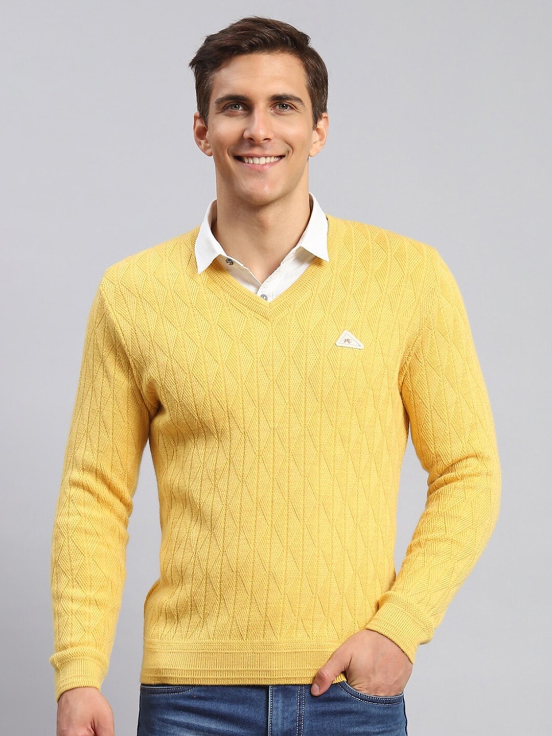 

Monte Carlo Cable Knit Self Design V-Neck Pullover Sweater, Yellow