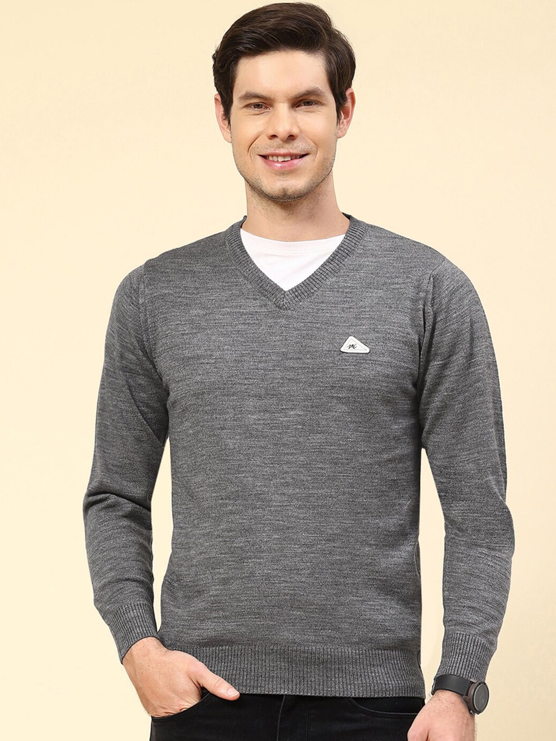 

Monte Carlo V- Neck Ribbed Knitted Pullover, Grey