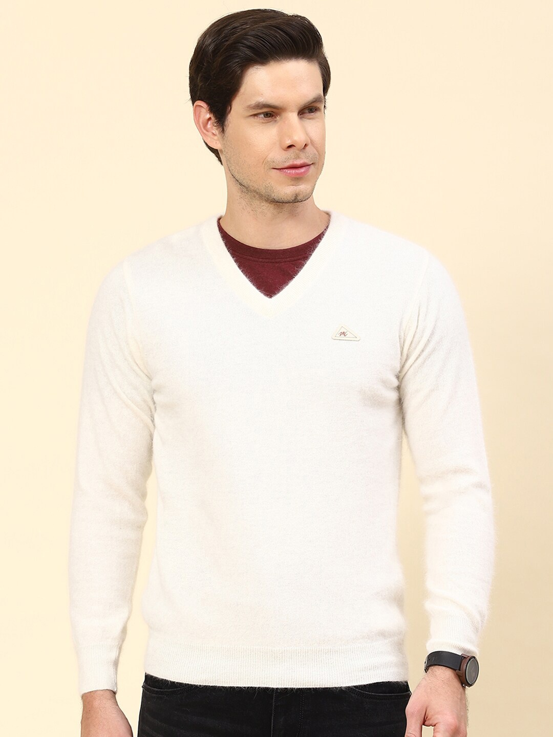 

Monte Carlo Long Sleeves V-Neck Woollen Pullover, Off white