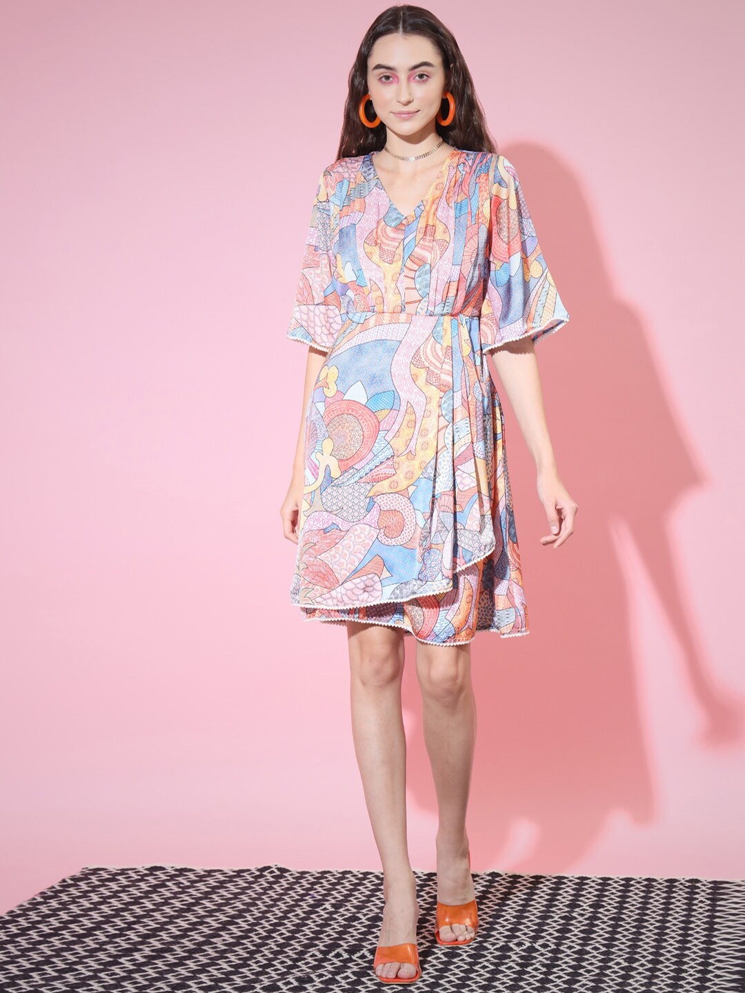 

DressBerry Pink Abstract Printed Pleated Silk A-Line Above Knee Dress