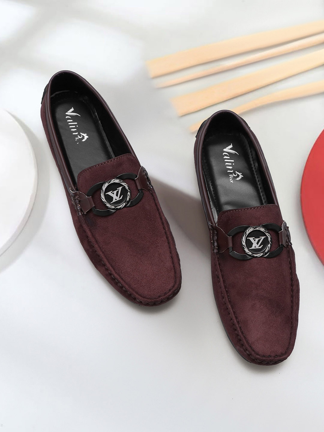 

Valin Fox Men Suede Lightweight Horsebit Loafers, Brown
